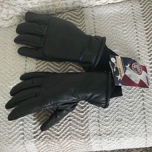 NWT Saranac Glove Co. Black Leather Gloves DTL900 Size M Beautiful black leather
